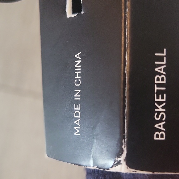 Nike Elite Crew Socks - Red and Navy with Stars Womens Ball Socks - Picture 3 of 6